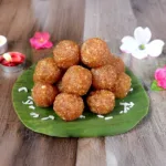 গুড়ের নারিকেল নাড়ু
